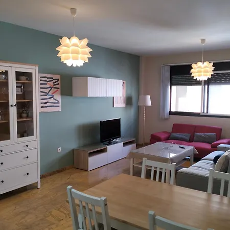 601 Moderno Y Amplio En Valdeolleros Daire